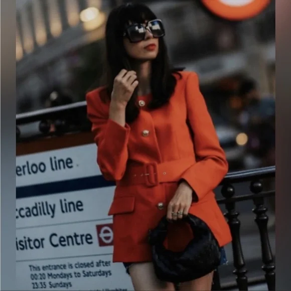 ZARA Blazer with Belt - Picture 2 of 8